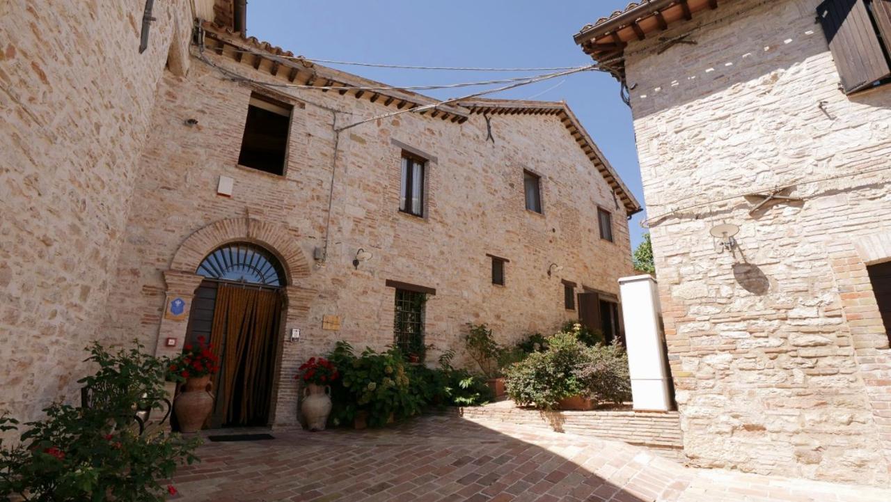 Borgo De' Varano By Hotel I Duchi Camerino Exterior foto